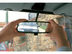 En su turismo, qu retrovisor