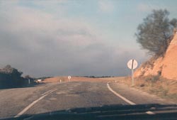  En esta carretera con un carr