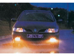 En los vehculos, la luz antin