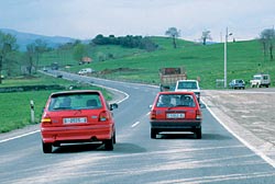 Si usted conduce un turismo y 